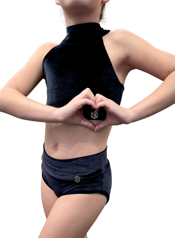 Vera Black Velvet Pole Sport Set