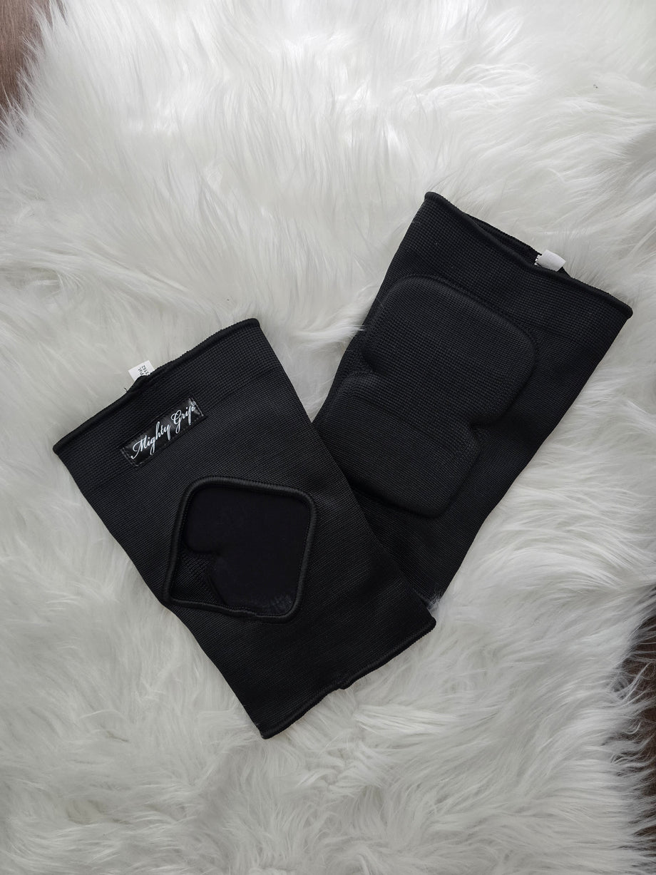 Black Knee Protectors
