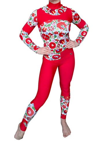 Matyó Pattern Women’s Top – Red Floral Design | MNWEAR