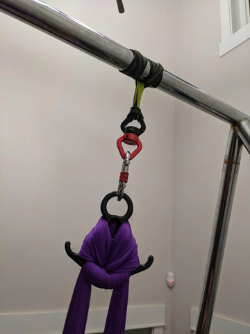 Ring Carabiner / Figure-8 Connector for Aerial Silks
