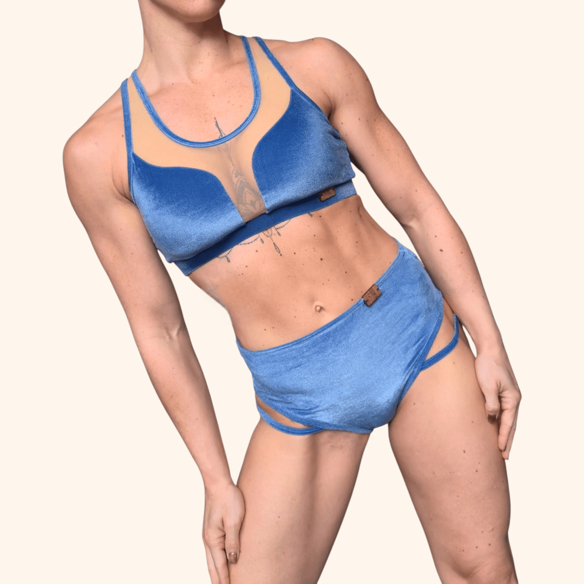 Gerda Pole Dance Set – S and M Sizes, Soft Velvet